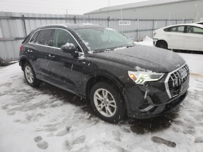 Audi Q3 PREMIUM PLUS S LINE 45TFSI , снимка 1 - Автомобили и джипове - 49236534