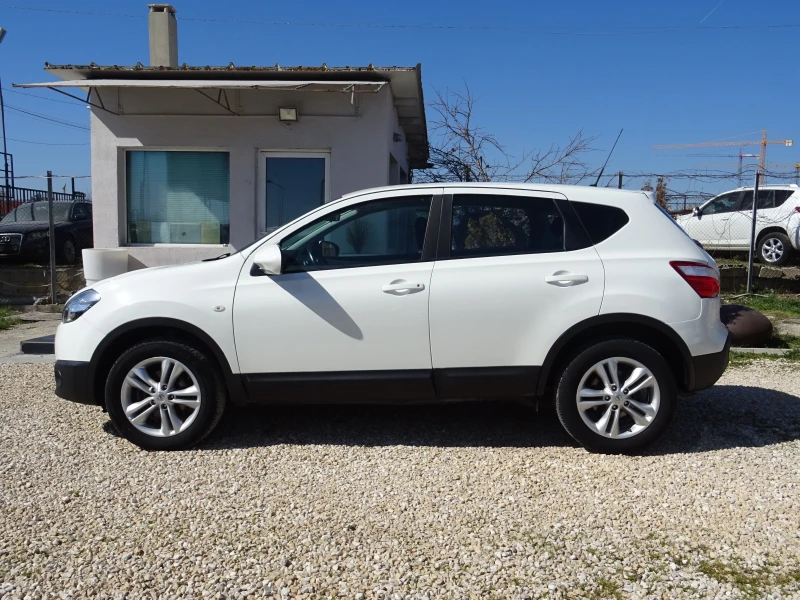 Nissan Qashqai Restyling 1.5 dCi 110kc DPF 2WD 5вр. Acenta, снимка 2 - Автомобили и джипове - 49480363