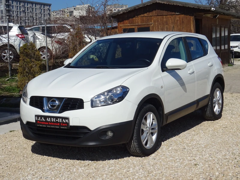 Nissan Qashqai, снимка 1 - Автомобили и джипове - 49480363