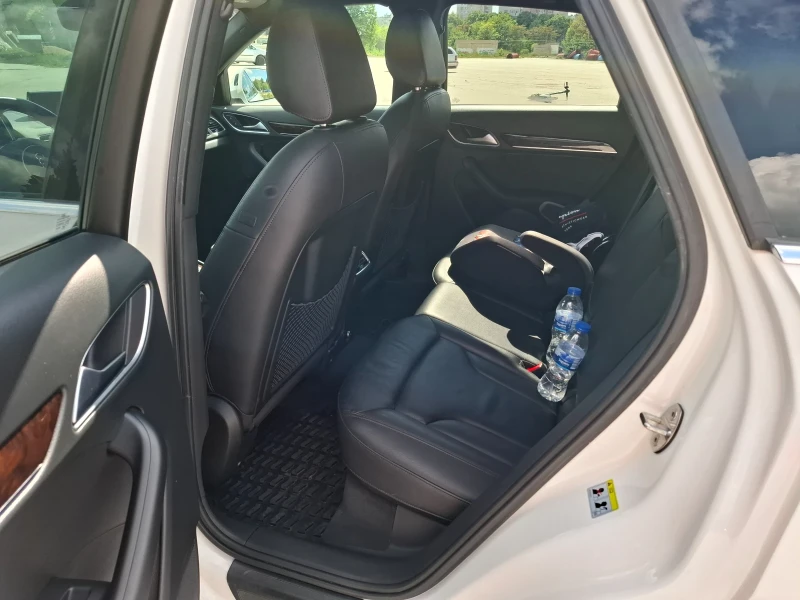 Audi Q3, снимка 17 - Автомобили и джипове - 51648288