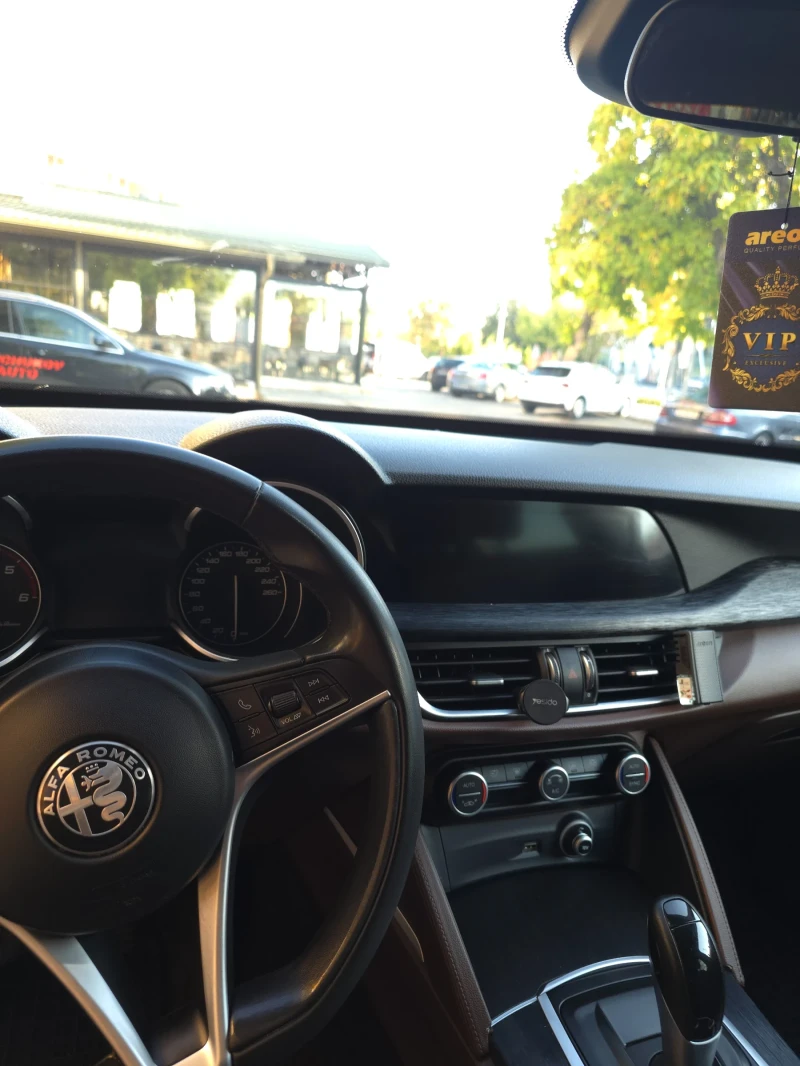 Alfa Romeo Stelvio, снимка 8 - Автомобили и джипове - 52125152