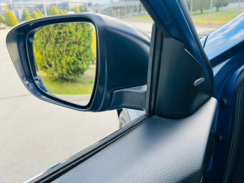 Nissan X-trail 1.6 160 панорама, снимка 14 - Автомобили и джипове - 52645375