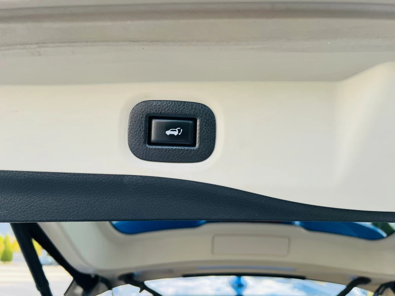 Nissan X-trail 1.6 160 панорама, снимка 12 - Автомобили и джипове - 52645375