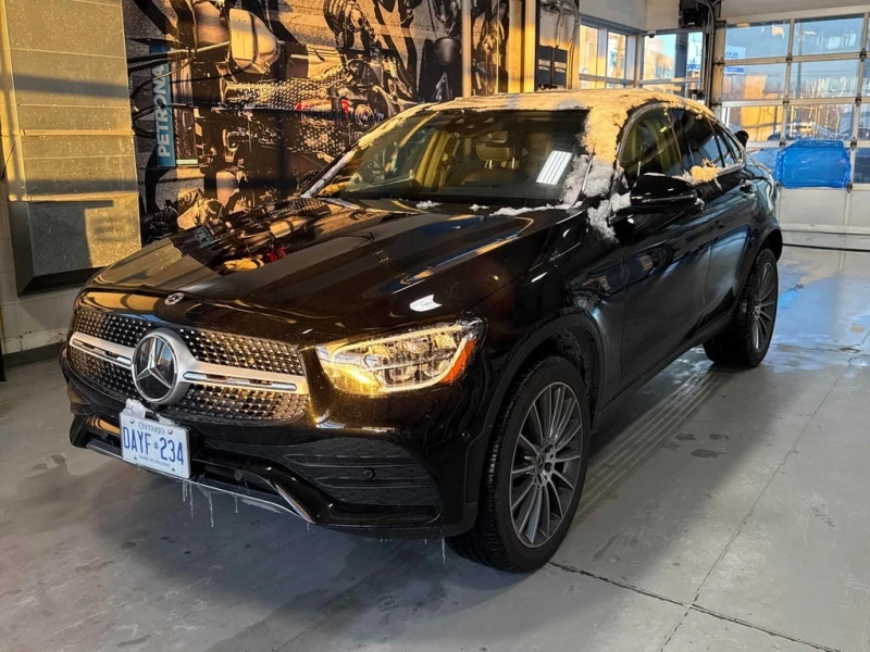 Mercedes-Benz GLC 300 2023 COUPE * CARFAX * БЕЗ ПЪРВОНАЧАЛНА ВНОСКА