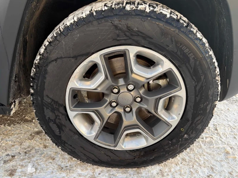 Jeep Cherokee * Trailhawk * CARFAX * БЕЗ ПЪРВОНАЧАЛНА ВНОСКА, снимка 7 - Автомобили и джипове - 52940682