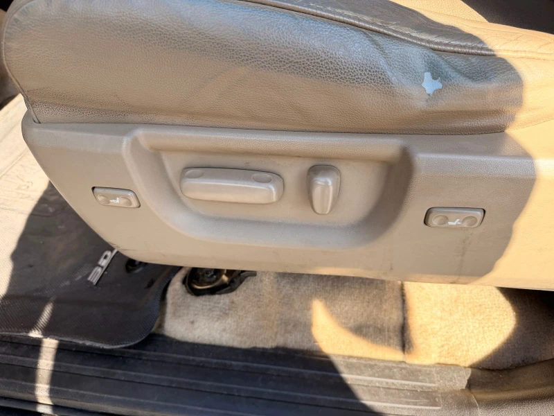 Toyota Sequoia, снимка 11 - Автомобили и джипове - 53057140