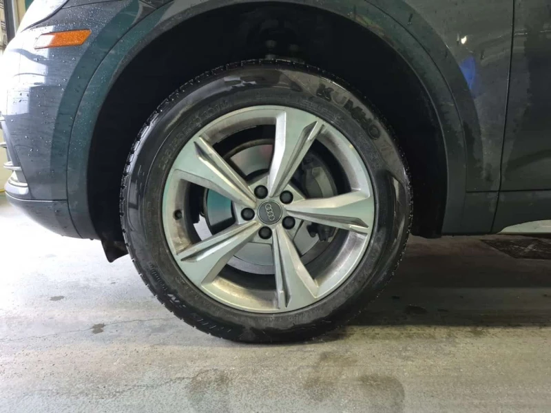 Audi Q5 * PROGRESSIV * CARFAX * ПАНОРАМА* ПОДГРЕВ* , снимка 6 - Автомобили и джипове - 53509503