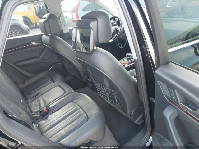 Audi Q5  45 TFSI Quattro , снимка 11 - Автомобили и джипове - 54468293