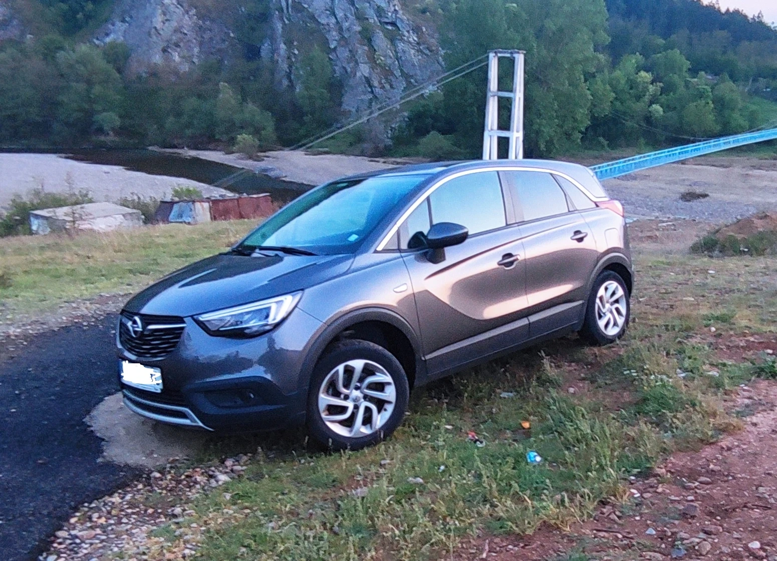 Opel Crossland X  - изображение 2