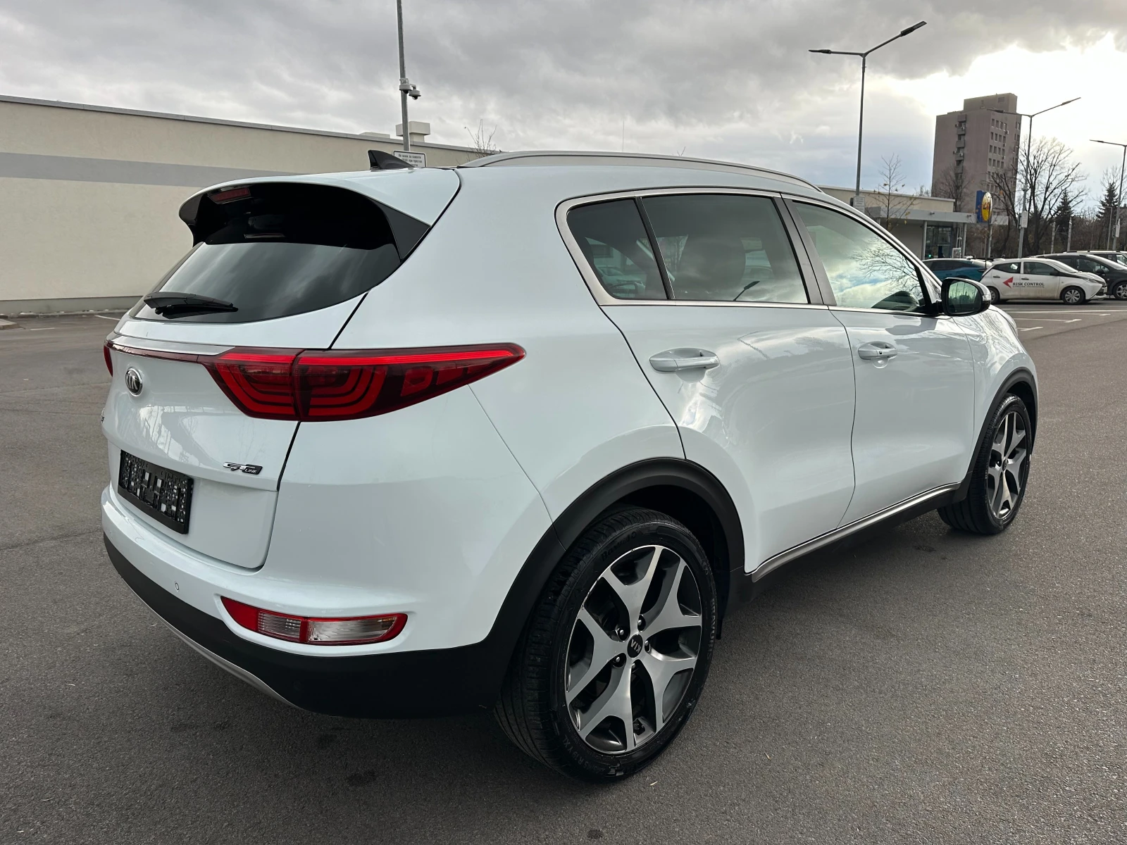 Kia Sportage 1.7 CRDI* GT-line* КАТО НОВА*  - изображение 4