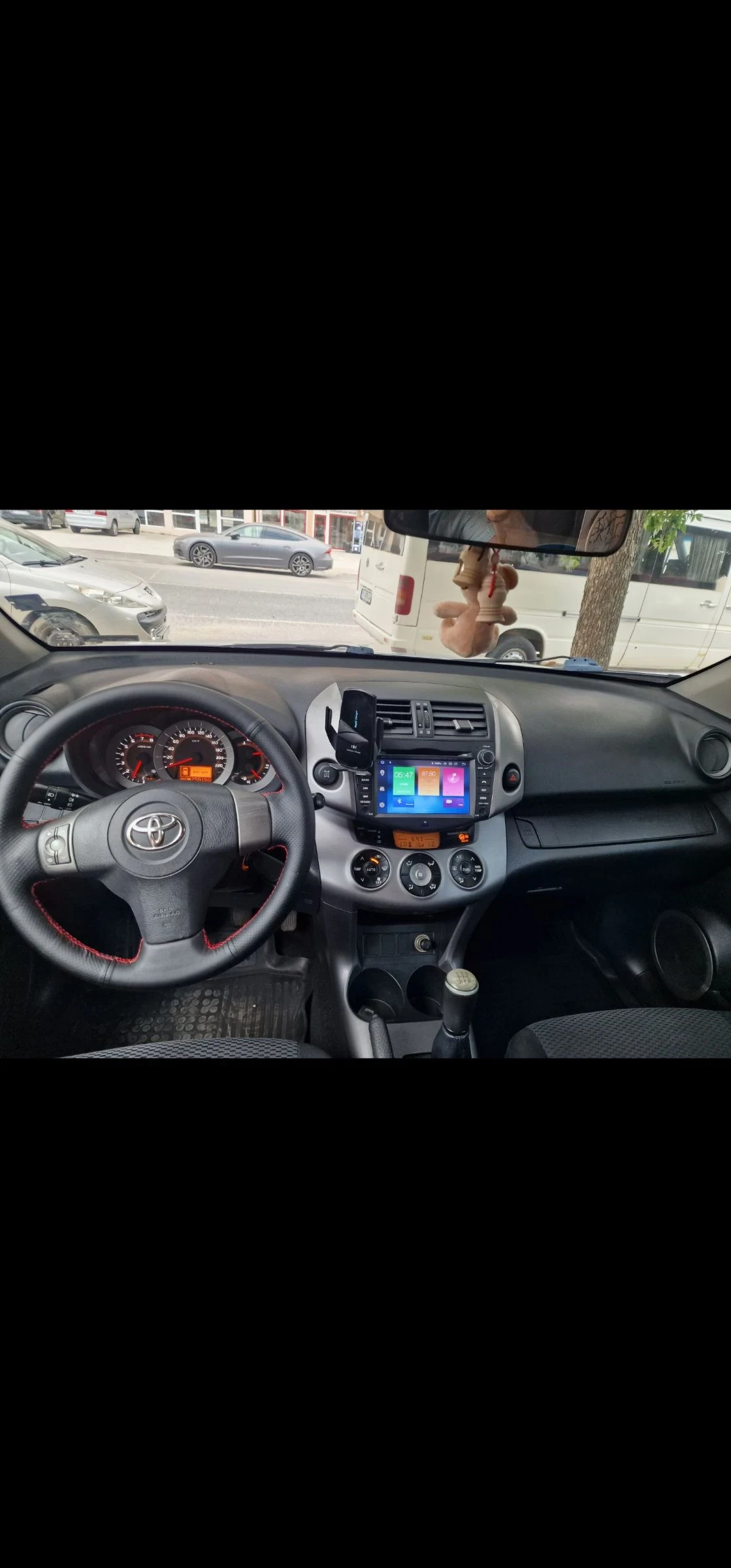 Toyota Rav4  - изображение 7