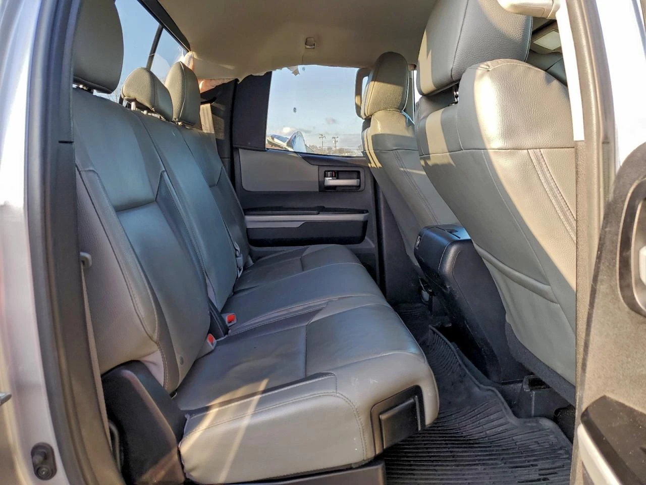 Toyota Tundra * DOUBLE CAB LIMITED*  - изображение 10