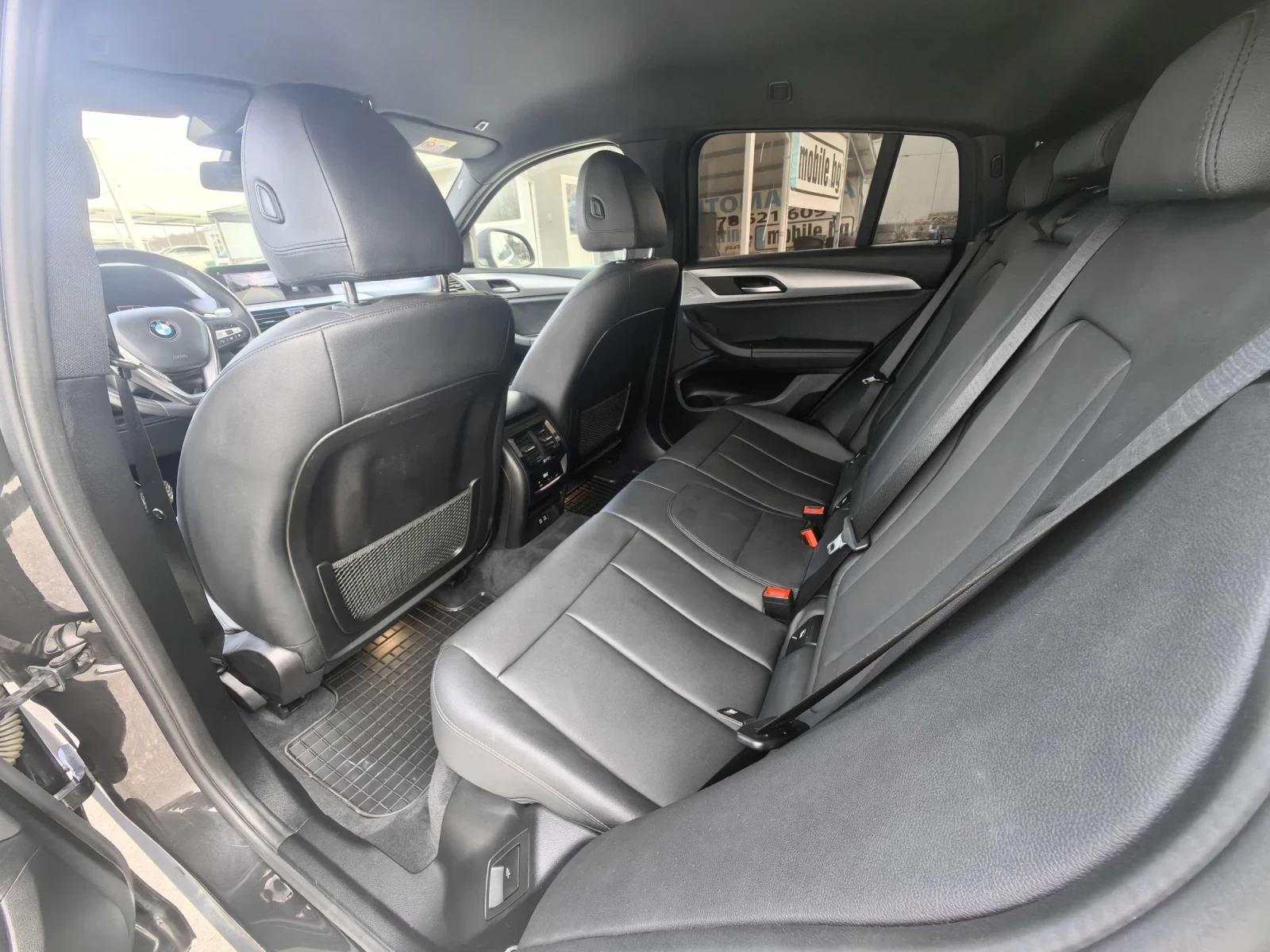 BMW X4 2.0D/190кс/ШВЕЙЦАРИЯ/ПЪЛНА СЕРВИЗНА ИСТОРИЯ , снимка 14 - Автомобили и джипове - 53976819