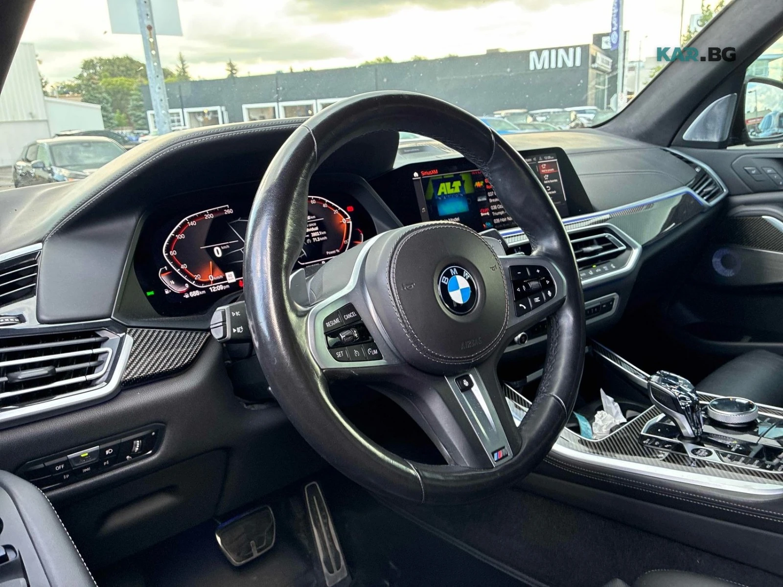 BMW X5 xDrive40i * M Pack * АвтоКредит * (ЦЕНА ДО БГ), снимка 9 - Автомобили и джипове - 55729979