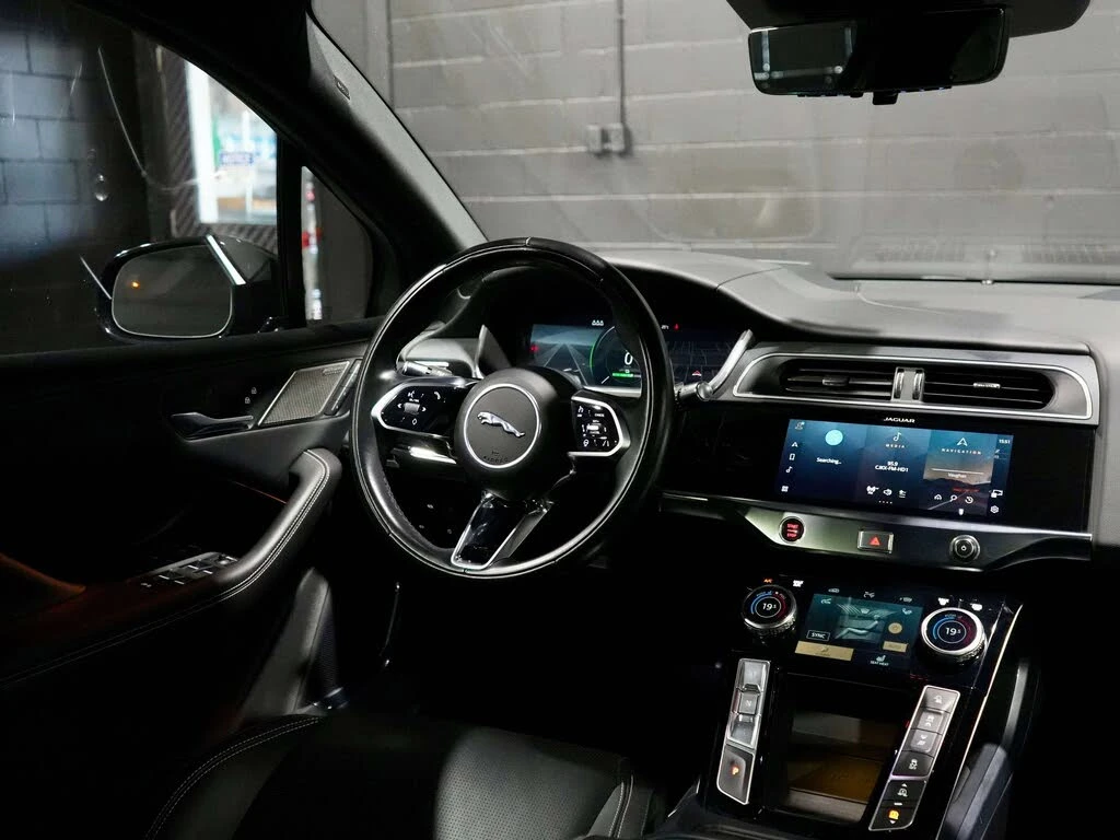 Jaguar I-Pace EV400* HSE* DISTRONIC* ХЕДЪП* 360* КРАЙНА ЦЕНА, снимка 10 - Автомобили и джипове - 56012513