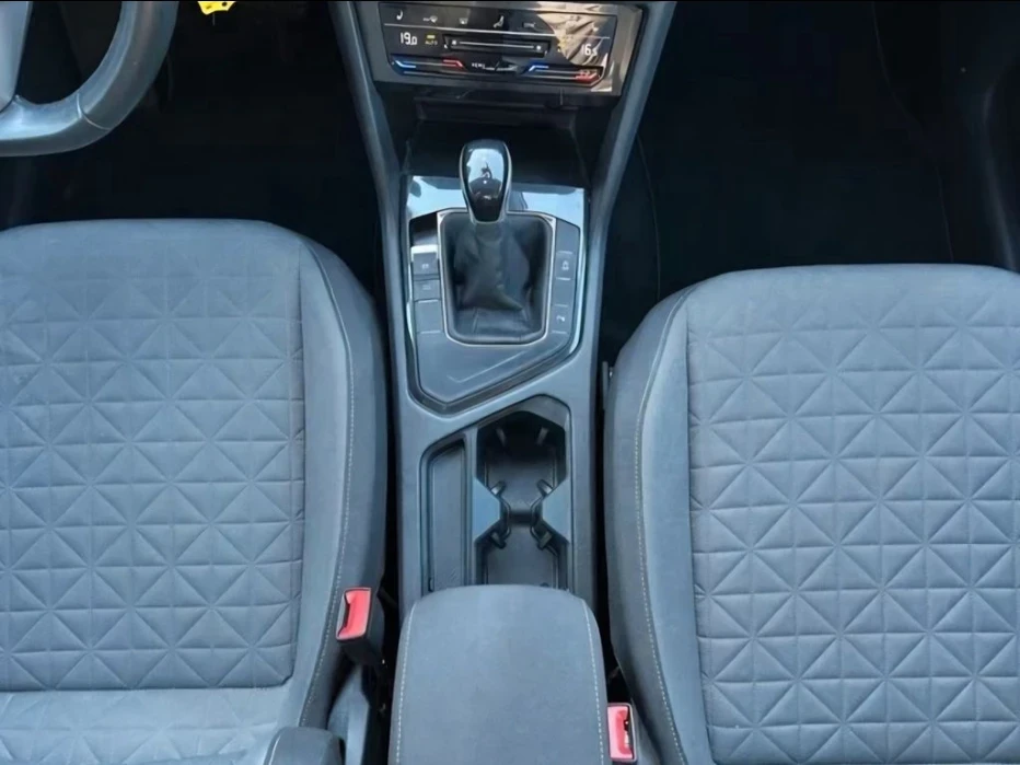 VW Tiguan, снимка 7 - Автомобили и джипове - 56466754