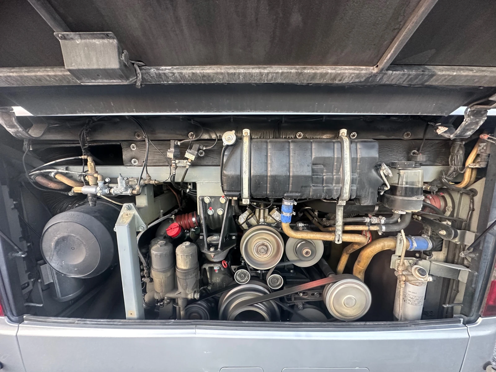 Mercedes-Benz Tourismo 15 RHD, 12 m | Mobile.bg   17