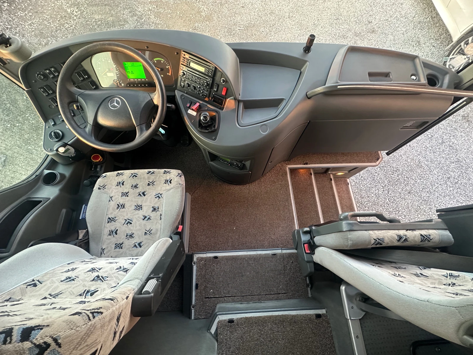 Mercedes-Benz Tourismo 15 RHD, 12 m | Mobile.bg   12