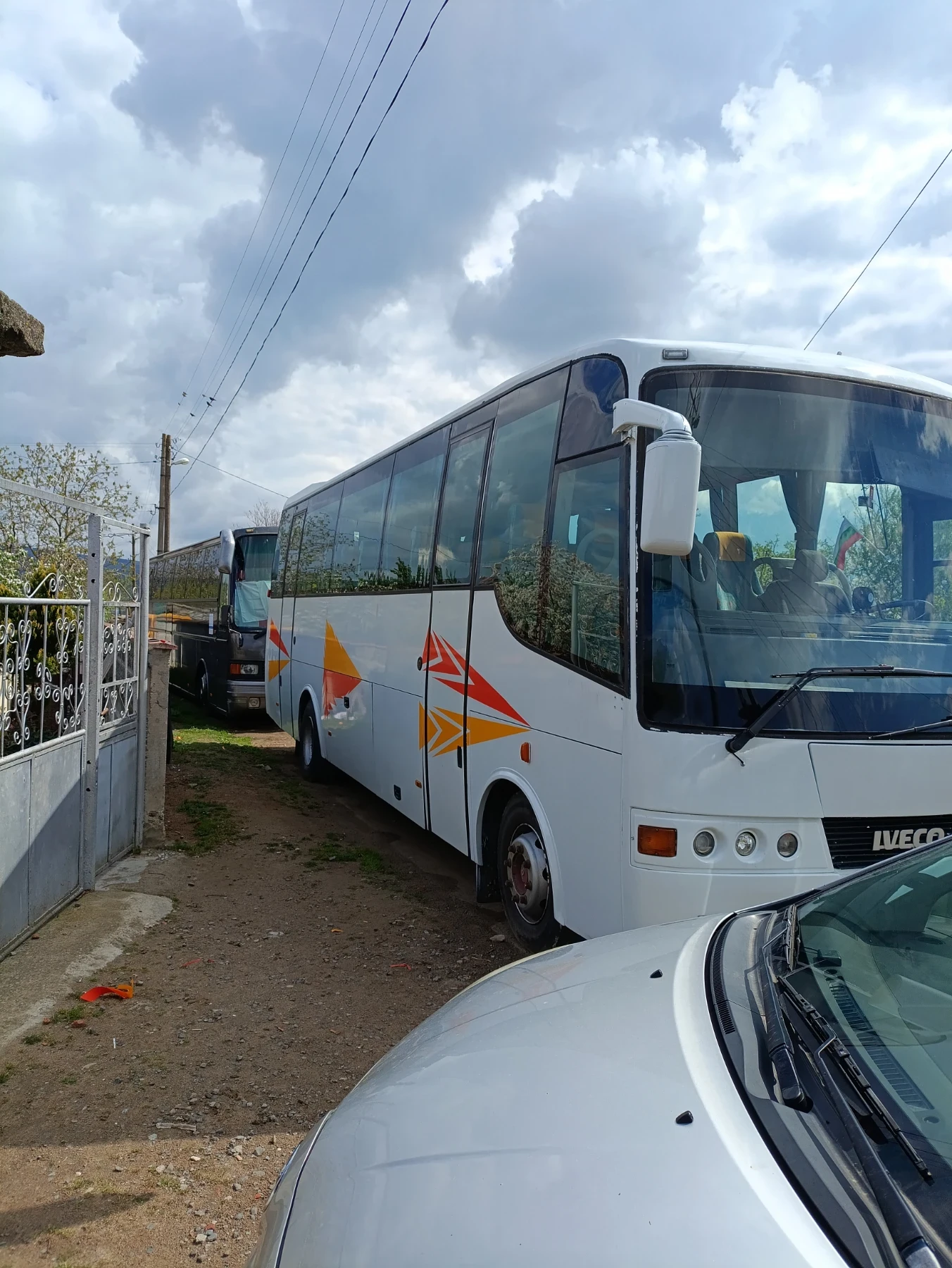 Iveco Uni, снимка 5 - Бусове и автобуси - 54599489