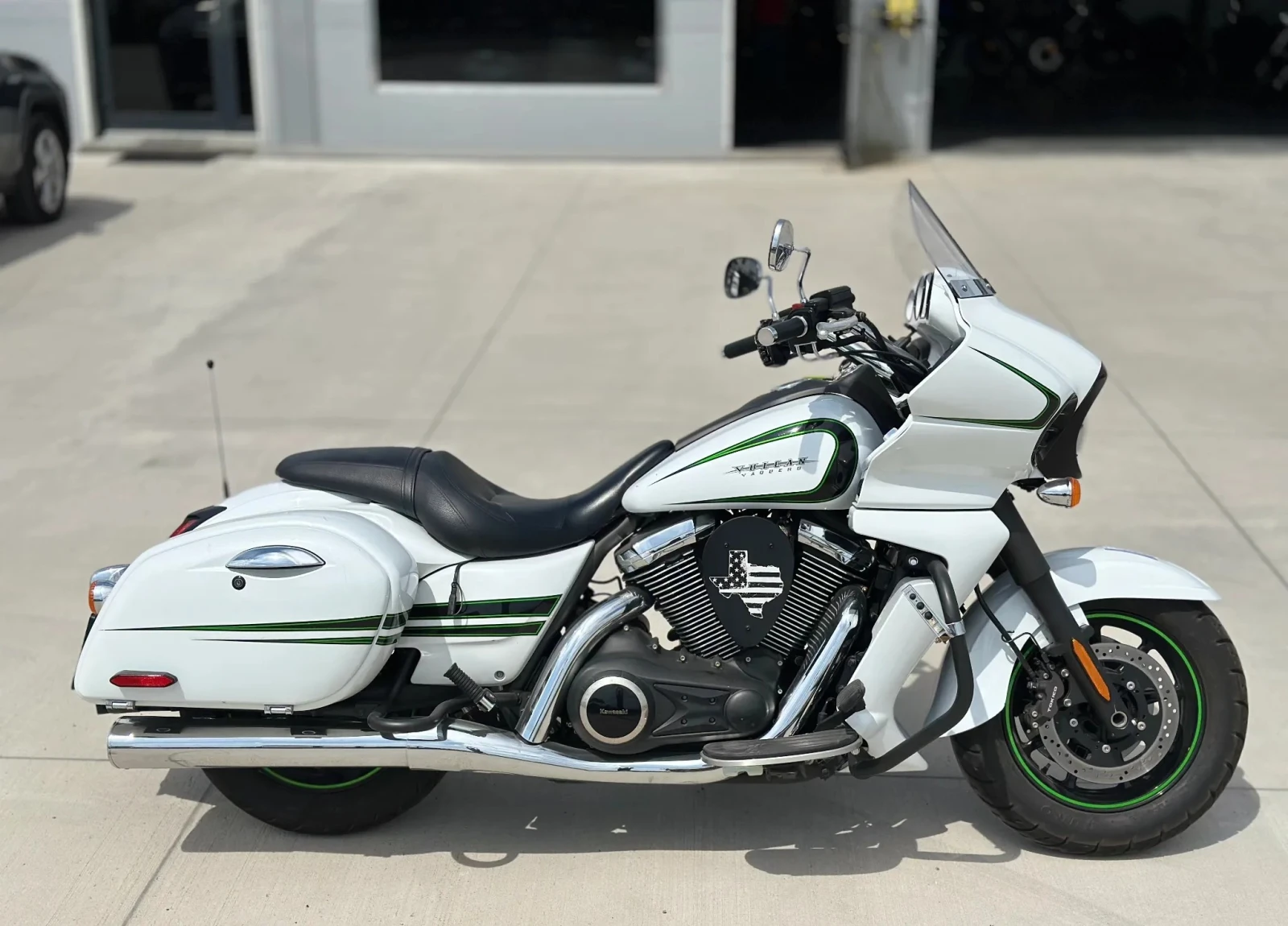 Kawasaki Voyager VAQUERO WHITE PEARL | Auto.bg — изображение 1