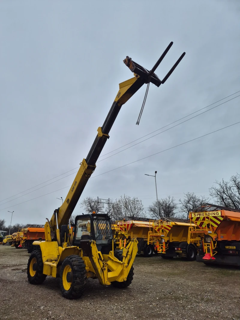 Телескопични товарачи JCB 530-120, снимка 7 - Индустриална техника - 49903343