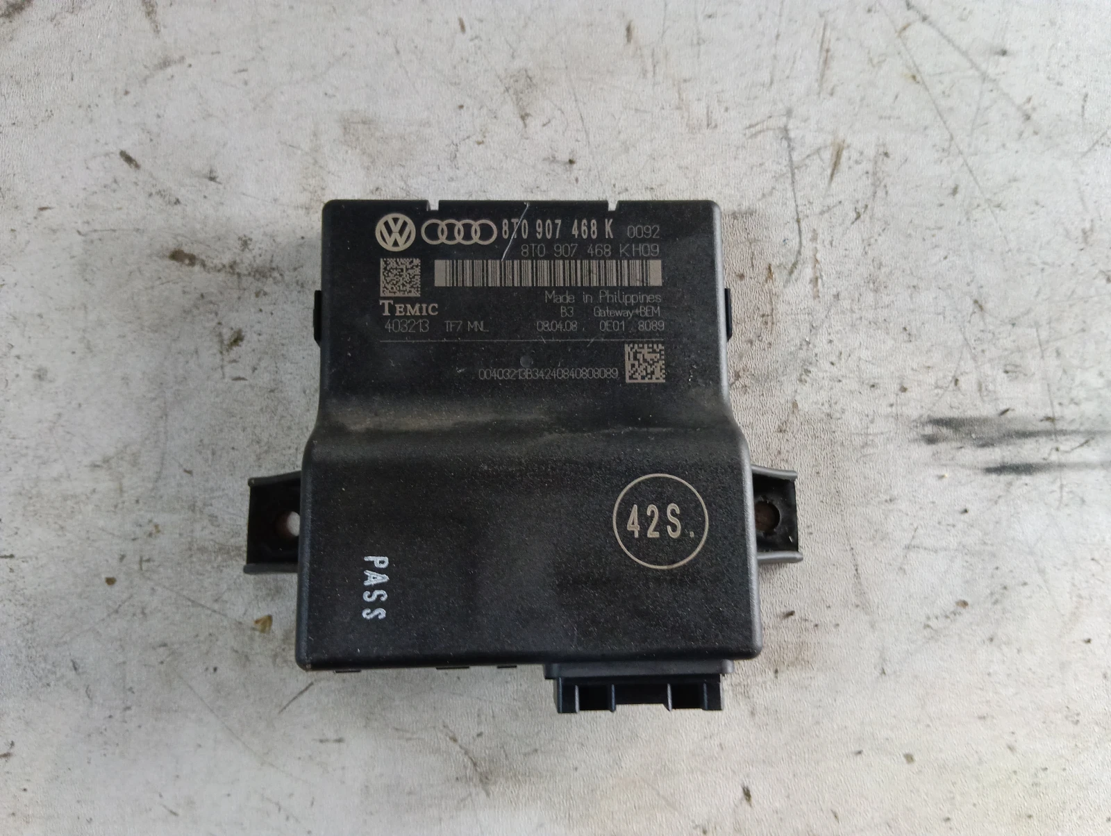 модул 8T0907468K  Audi A4