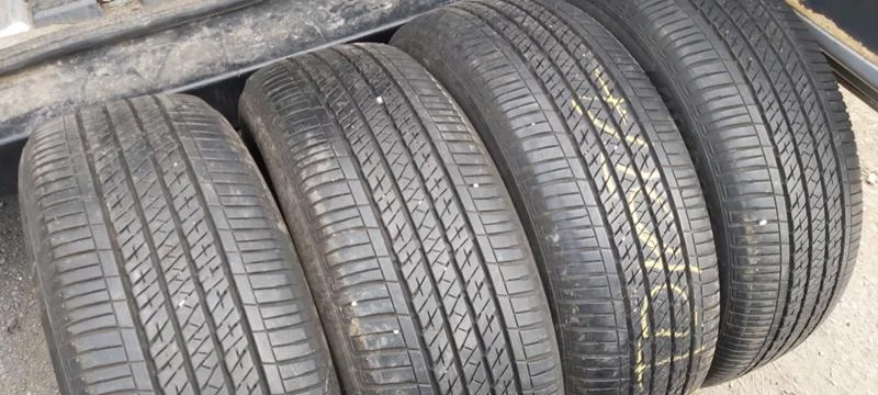 Гуми Летни 225/50R17, снимка 2 - Гуми и джанти - 31996973