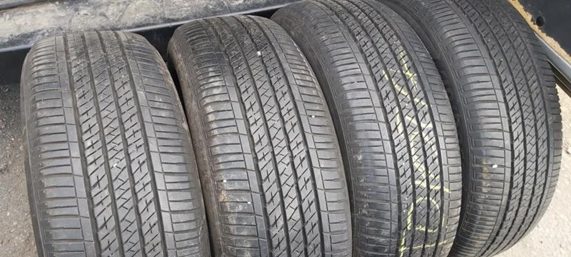 Гуми Летни 225/50R17, снимка 1 - Гуми и джанти - 31996973