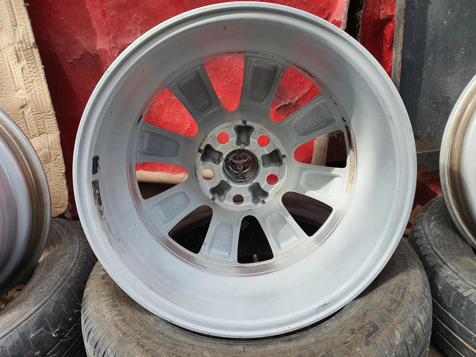   Toyota Avensis | Mobile.bg   11