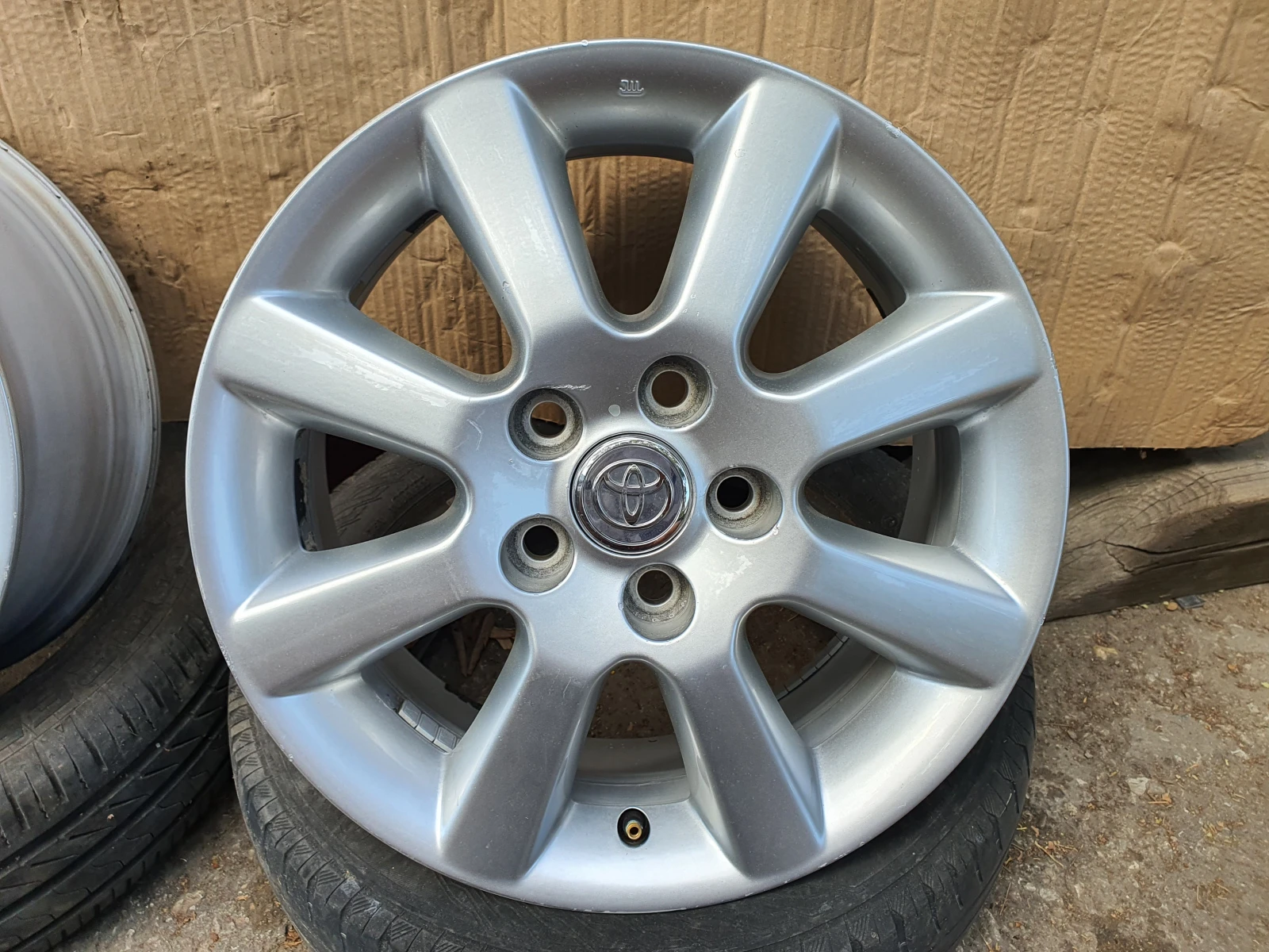   Toyota Avensis | Mobile.bg   4