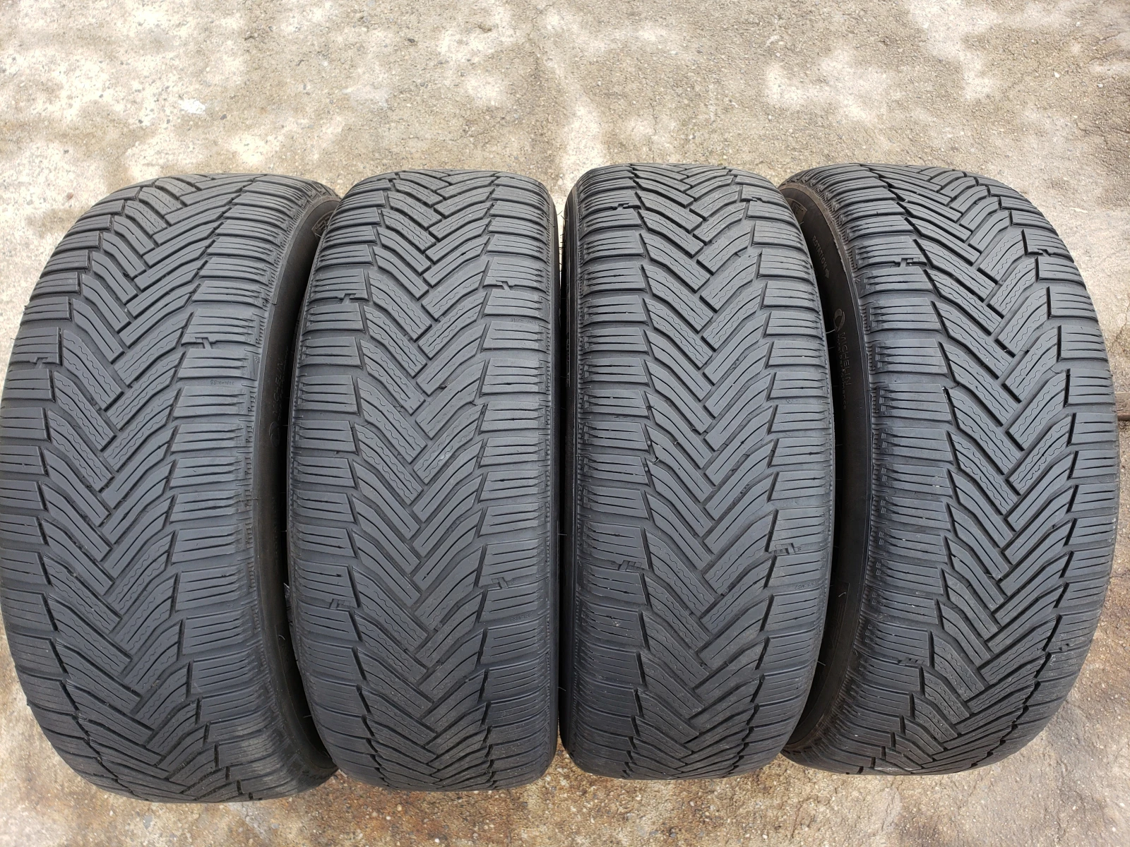 ���� 215/55R17 | Mobile.bg � ����������� 2