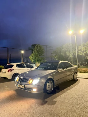 Mercedes-Benz E 320, снимка 3