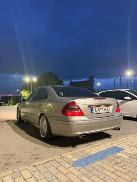 Mercedes-Benz E 320, снимка 4