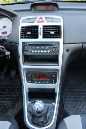 Peugeot 307 1.6  HDI  136 Hp ПАНОРАМА   , снимка 11