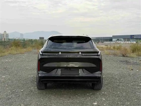 LynkCo 08 EM-P 2026 Model Base Trim, снимка 6