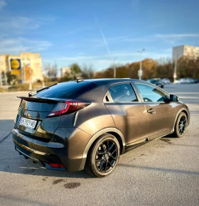 Обява за продажба на Honda Civic 1.8 i-VTEC Sport Facelift 104 000км  ~27 800 лв. - изображение 2
