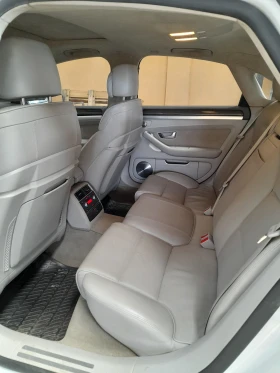Audi S8 | Mobile.bg    5