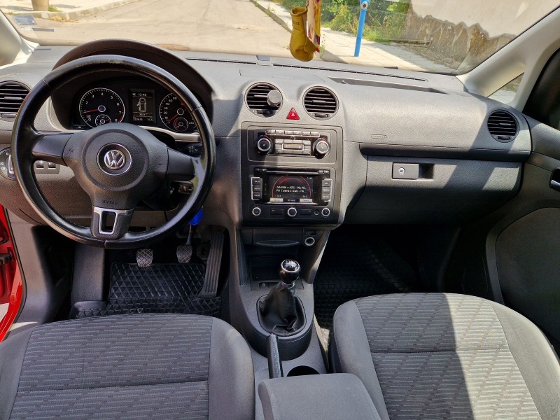 VW Caddy 2.0 Ecofuel Maxi 6+ 1, снимка 7 - Автомобили и джипове - 46371783