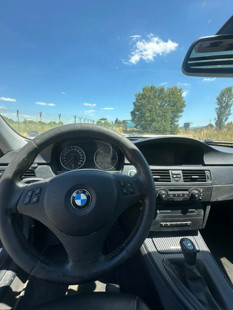 BMW 320, снимка 6 - Автомобили и джипове - 47242316