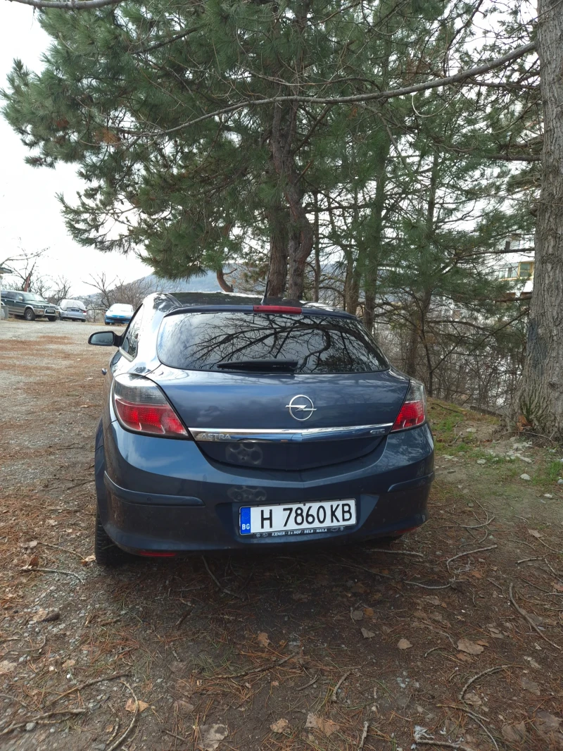 Opel Astra h GTC 1.6 , снимка 4 - Автомобили и джипове - 48615855