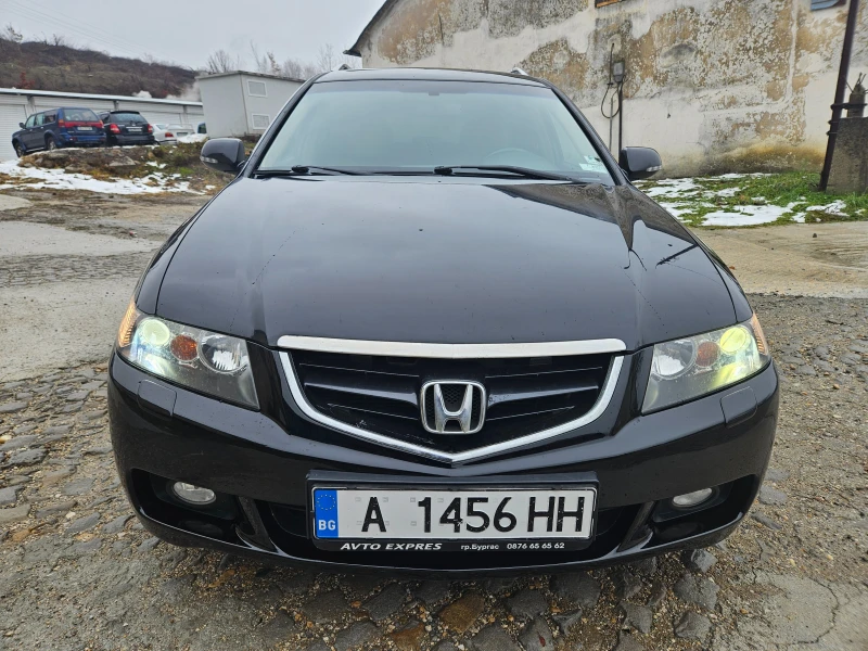 Honda Accord 2.4 перфектна ГАЗ -Бензин , снимка 1 - Автомобили и джипове - 49081877