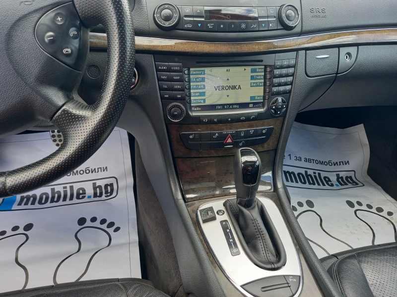 Mercedes-Benz E 320 ФУЛ ЕКСТРИ  ГАЗ  4Х4  ПАМЕТ , снимка 17 - Автомобили и джипове - 49762883