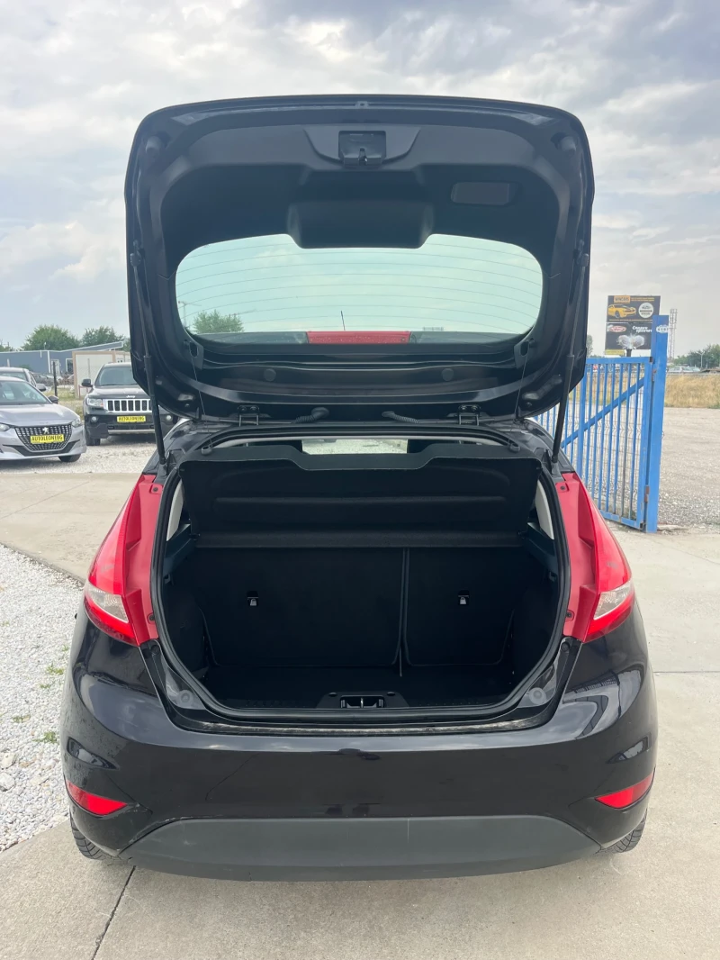 Ford Fiesta 1.4 TDCi, снимка 14 - Автомобили и джипове - 51454816
