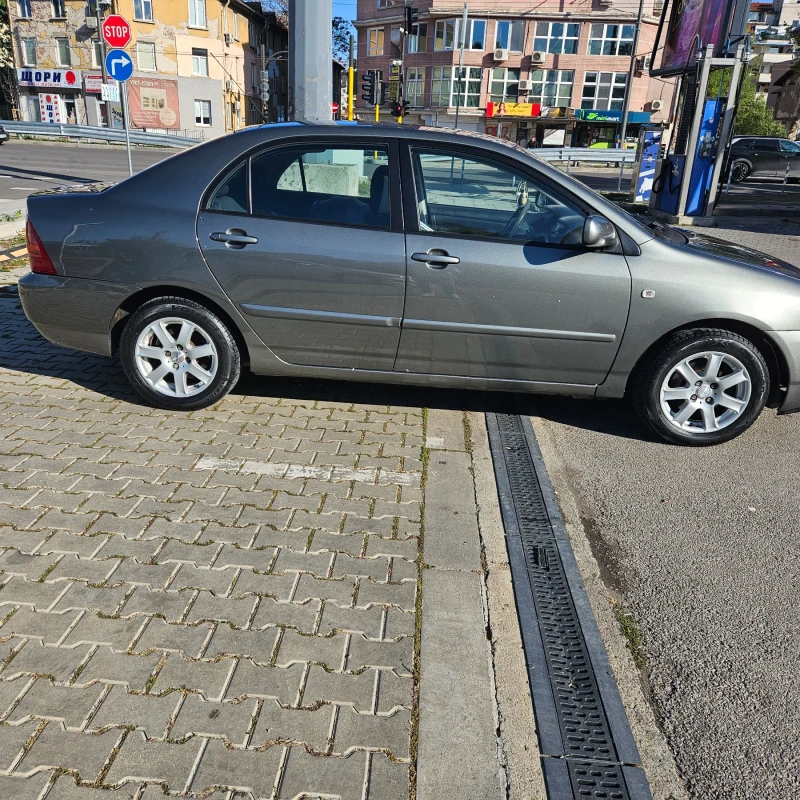 Toyota Corolla 1.4 D-4D 90 к.с., снимка 11 - Автомобили и джипове - 52029814