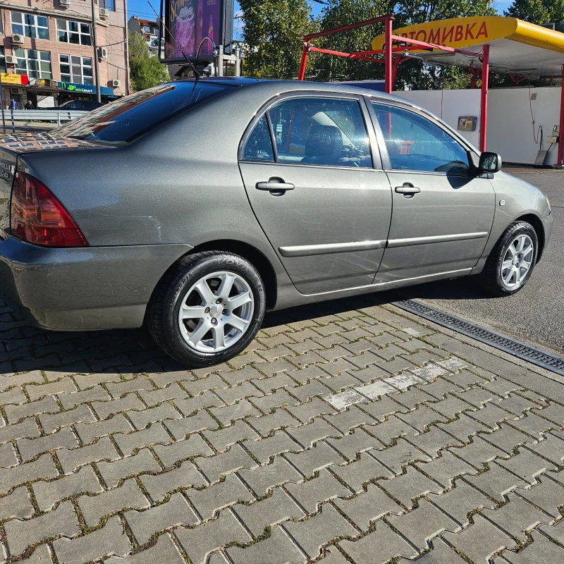 Toyota Corolla 1.4 D-4D 90 к.с., снимка 10 - Автомобили и джипове - 52029814