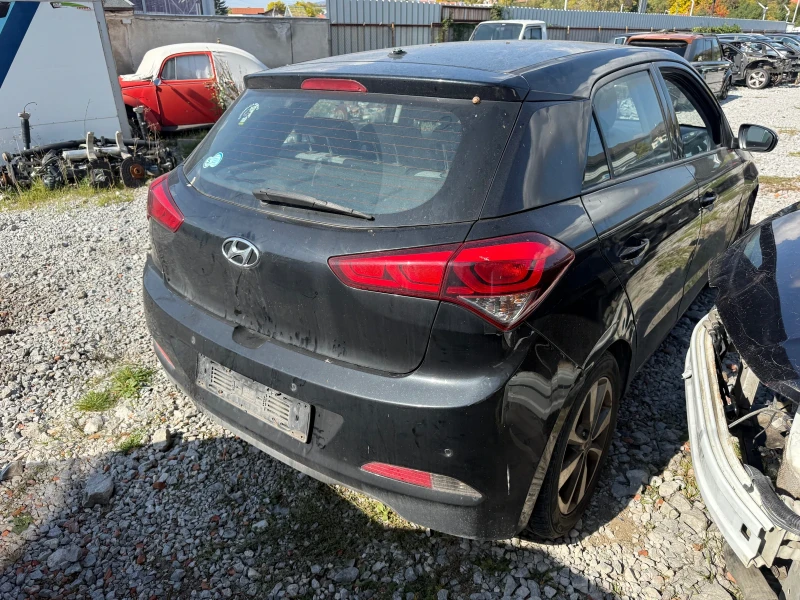 Hyundai I20 1.25 86кс, снимка 6 - Автомобили и джипове - 52075220