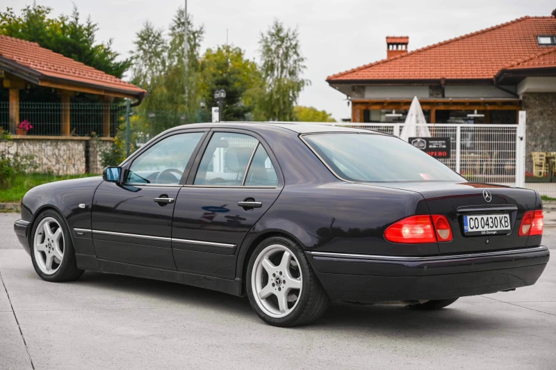 Mercedes-Benz E 430 Avantgarde* ГазИНЖ.* Подгрев* КОЖА, снимка 6 - Автомобили и джипове - 52079695