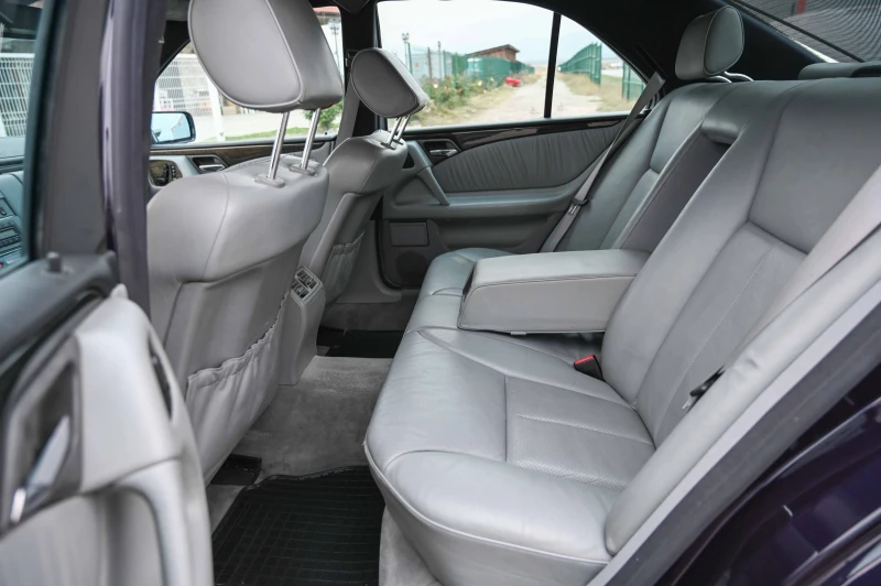 Mercedes-Benz E 430 Avantgarde* ГазИНЖ.* Подгрев* КОЖА, снимка 16 - Автомобили и джипове - 52079695