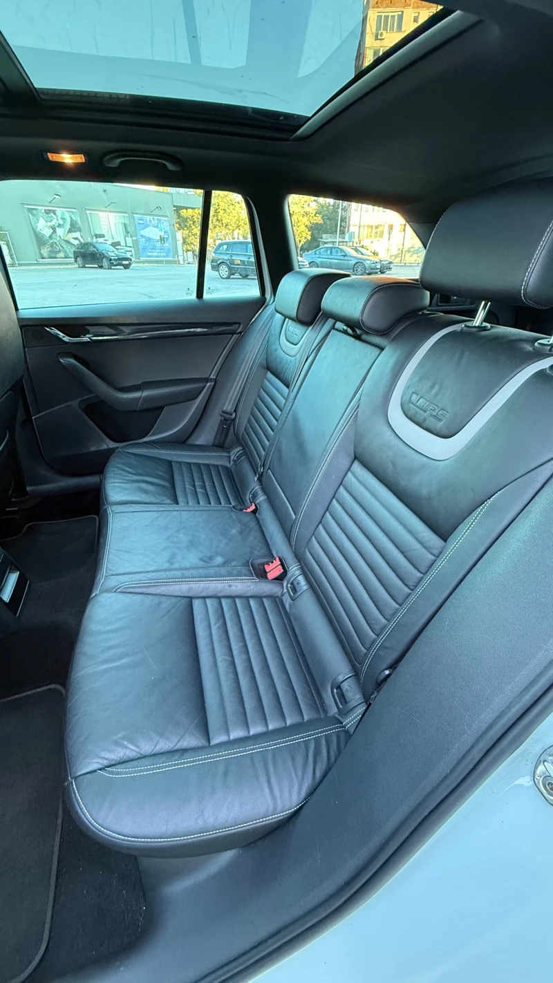 Skoda Octavia 2.0 TDI VRS / Keyless, снимка 12 - Автомобили и джипове - 52109072