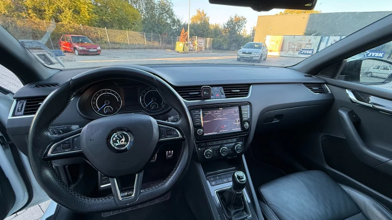 Skoda Octavia 2.0 TDI VRS / Keyless, снимка 9 - Автомобили и джипове - 52109072